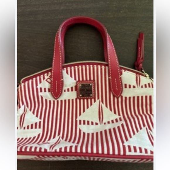 EUC—Dooney & Bourke Red and White Sailboat Shoulder Bag - Picture 3 of 7